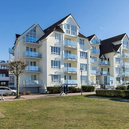 Strandhotel Nr 14 *